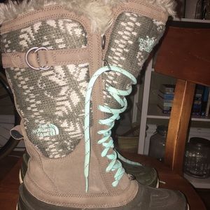 North Face snow boots